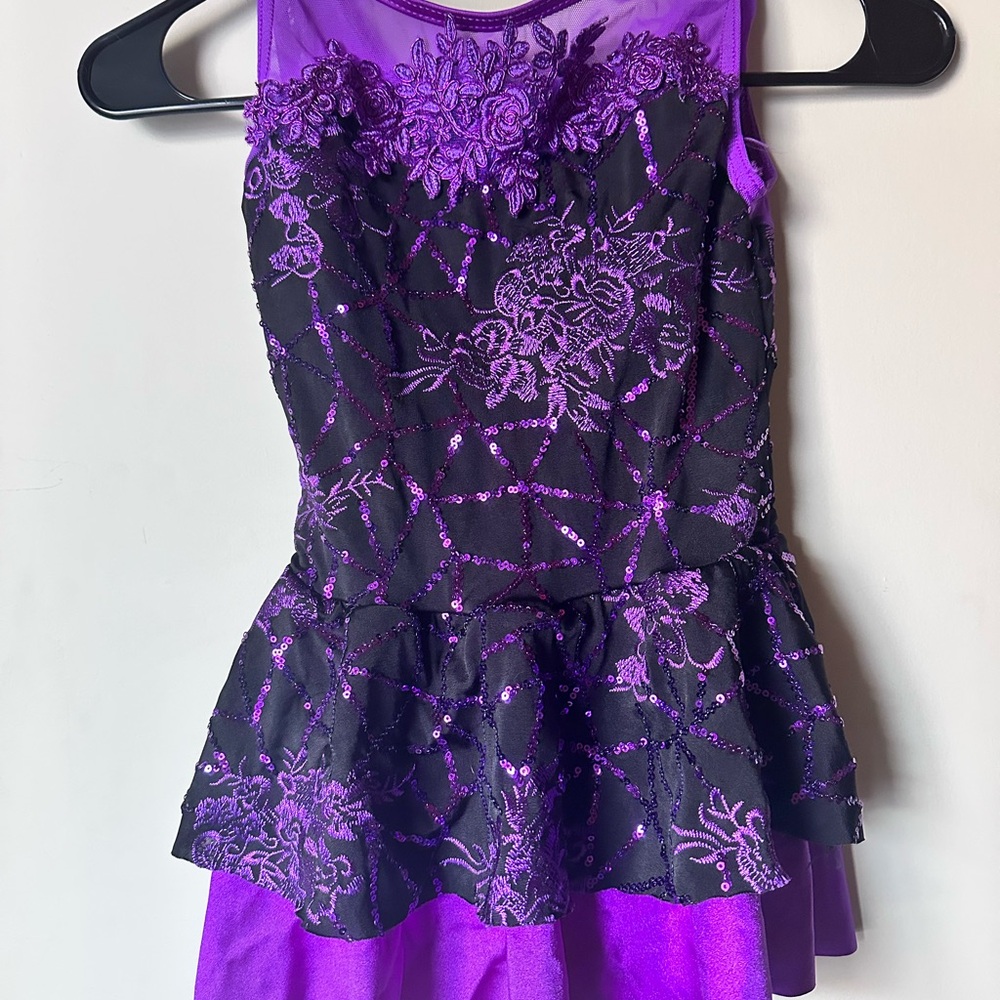 Weissman Purple and Black Floral Dress